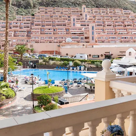 Tranquil Castle Harbour Apartament *